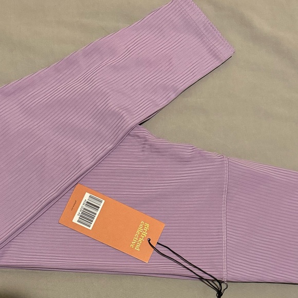 GIRLFRIEND COLLECTIVE High-rise 7/8 rib leggings in Violet - Picture 3 of 3